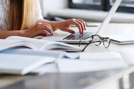 北京朝陽區(qū)電話英語培訓(xùn)機(jī)構(gòu)排名，成人英語培訓(xùn)哪家好？